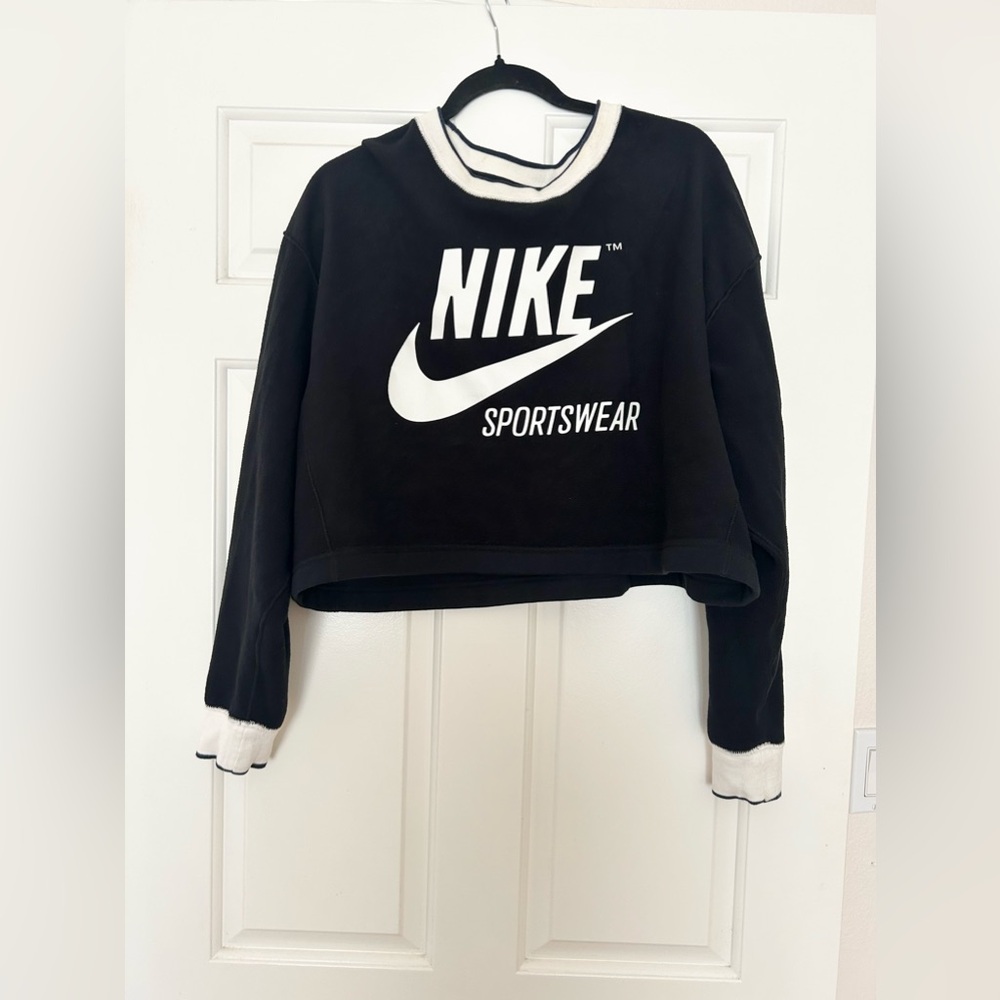 NIKE Reversible Sweater